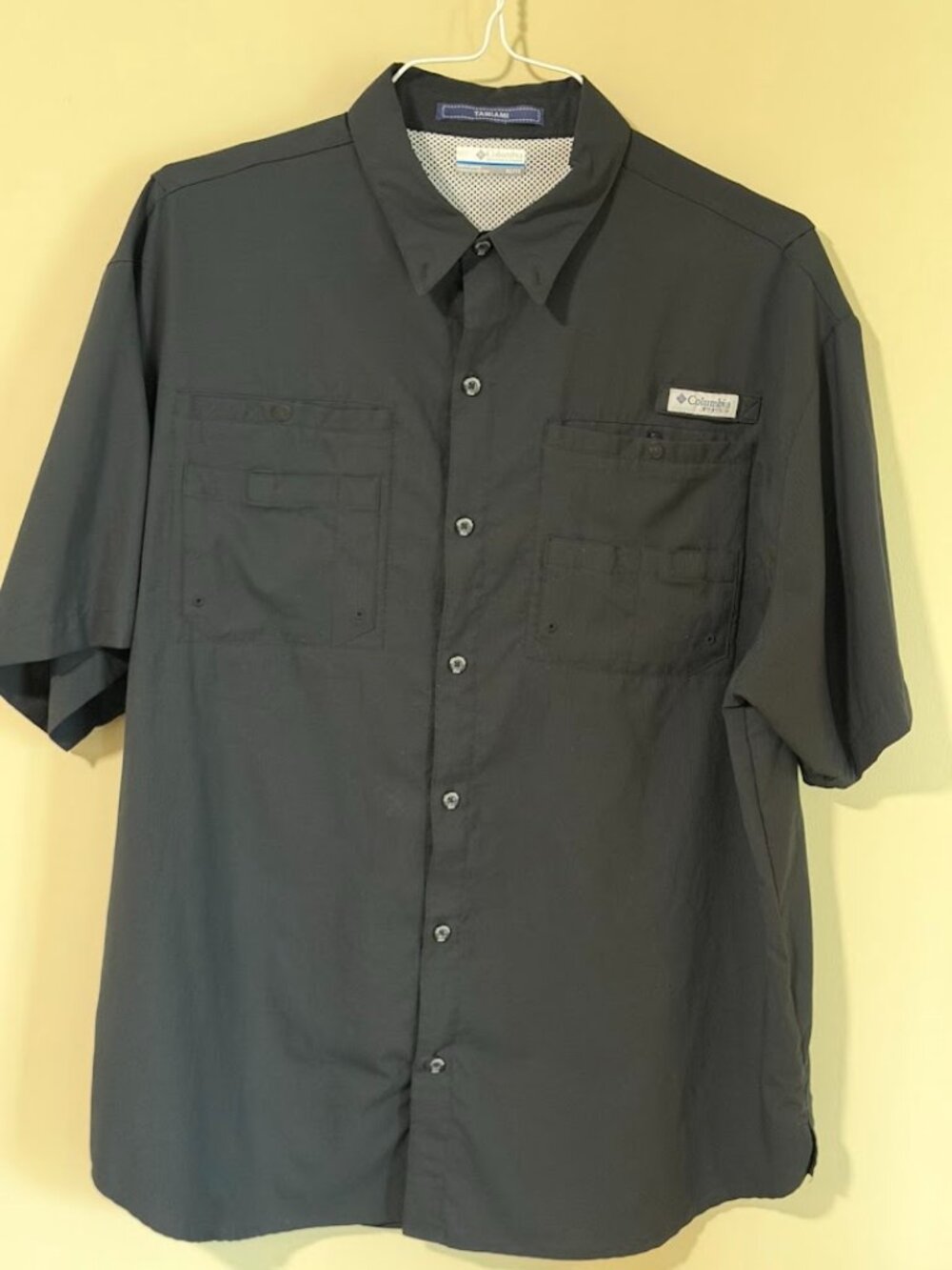 Columbia Tamiani Button Down Shirt - Black, Mens XL